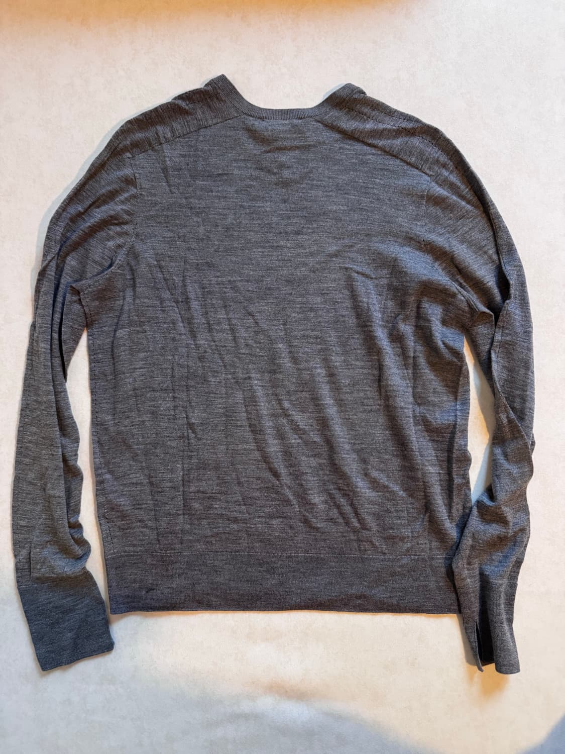 코스 슬림핏 니트 스웨터 상품이미지2