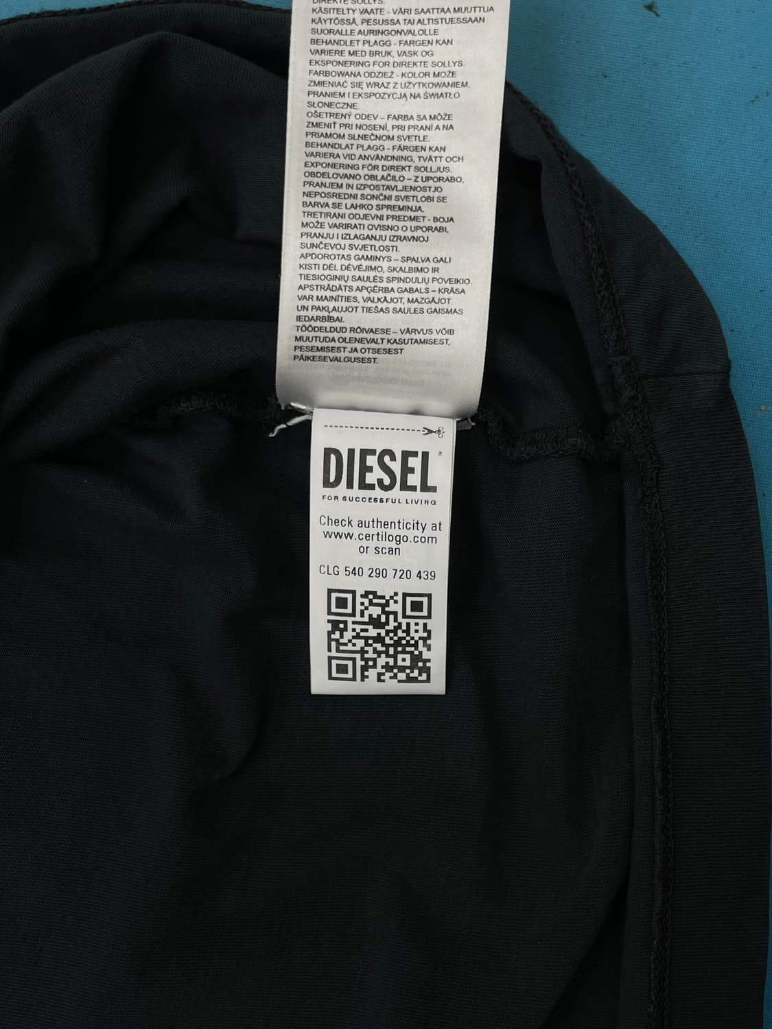 디젤 T-스트랩오버 디스트로이드 티셔츠 상품이미지6