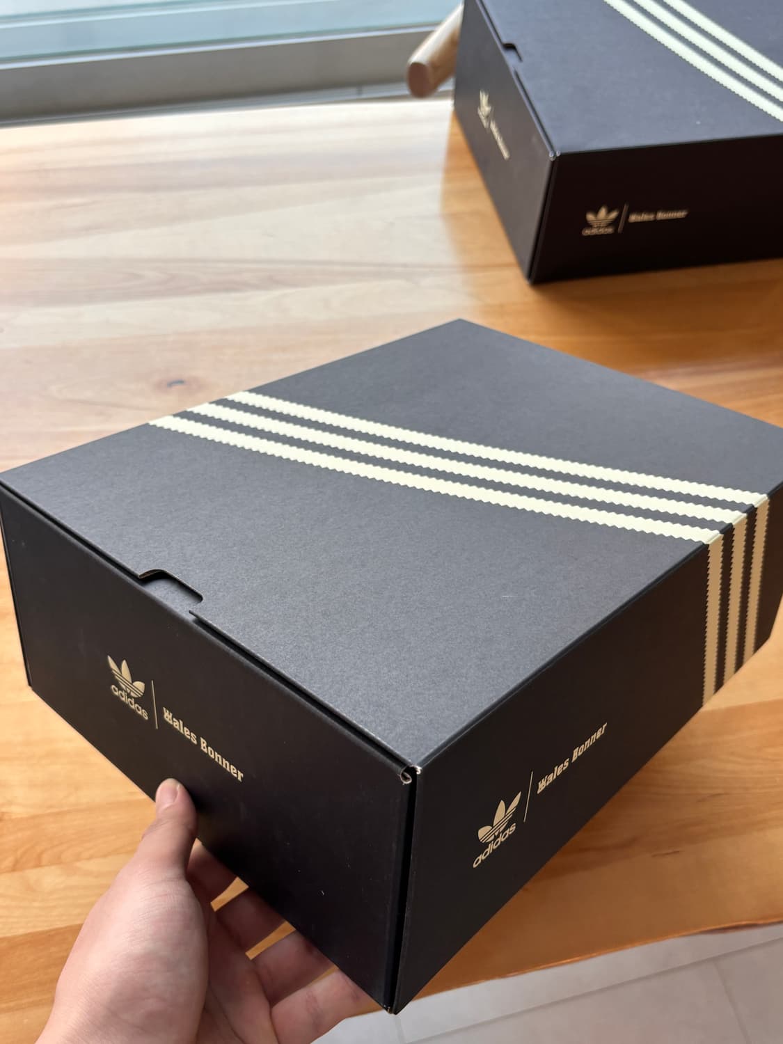 아디다스 x 웨일즈보너 슈퍼스타 하이 상품이미지7