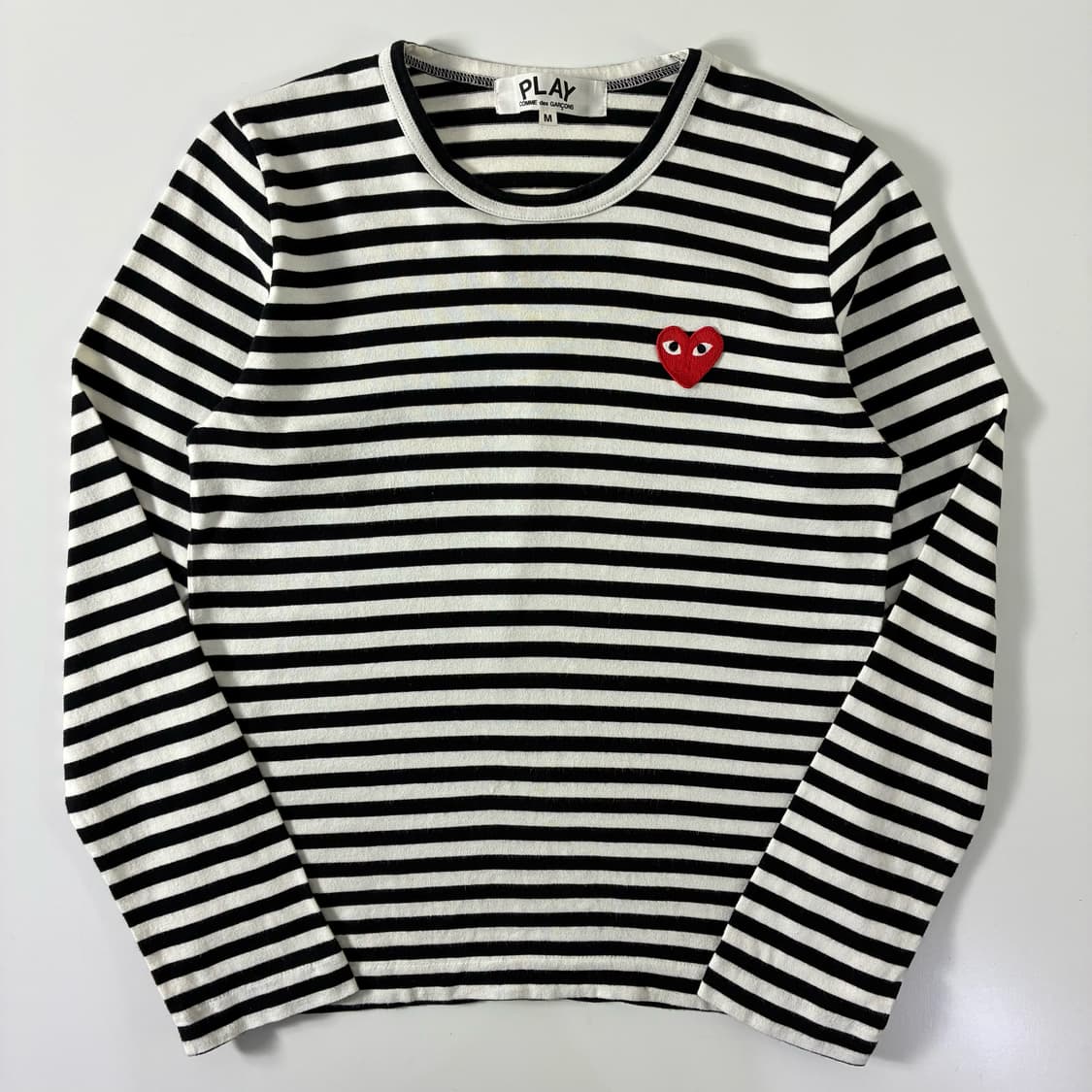 Comme des Garçons  꼼데가르송 하트 와펜 스트라이프 티셔츠 상품이미지1