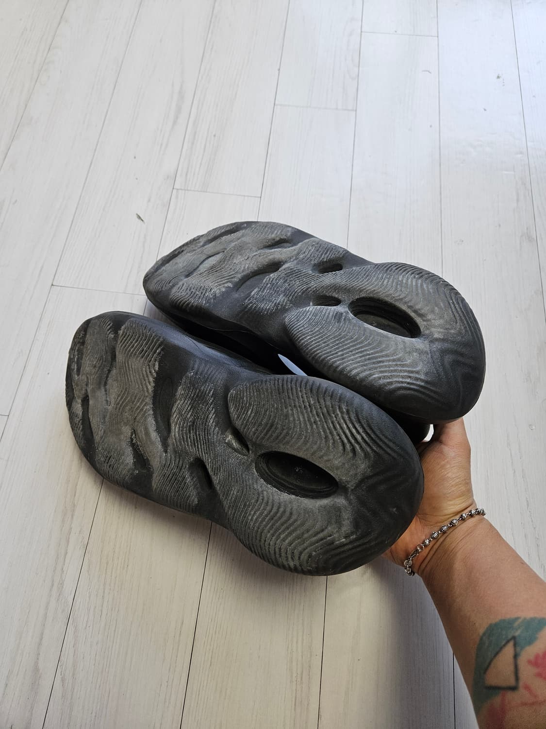 아디다스 이지폼 러너 카본 275 상품이미지2