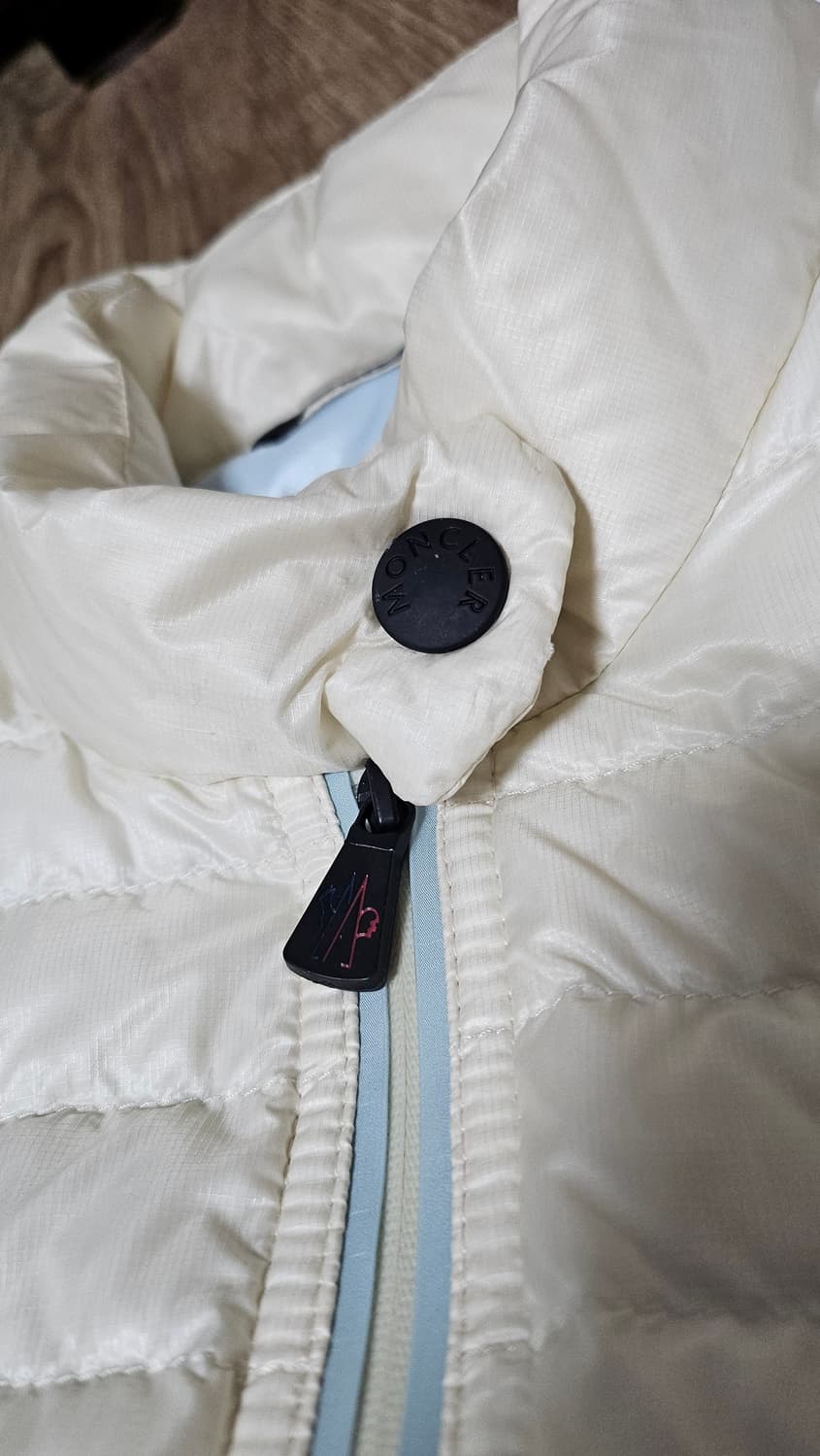몽클레어 여성 경량 구스다운 패딩 점퍼 3호 상품이미지4