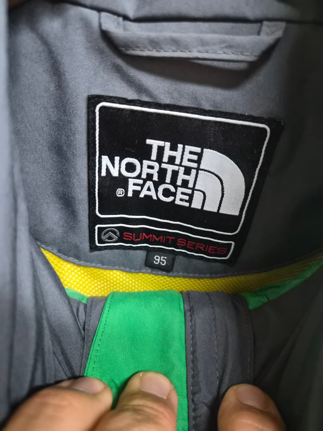 M/95) 노스페이스 서밋시리즈 고어텍스 점퍼 팝니다 상품이미지4