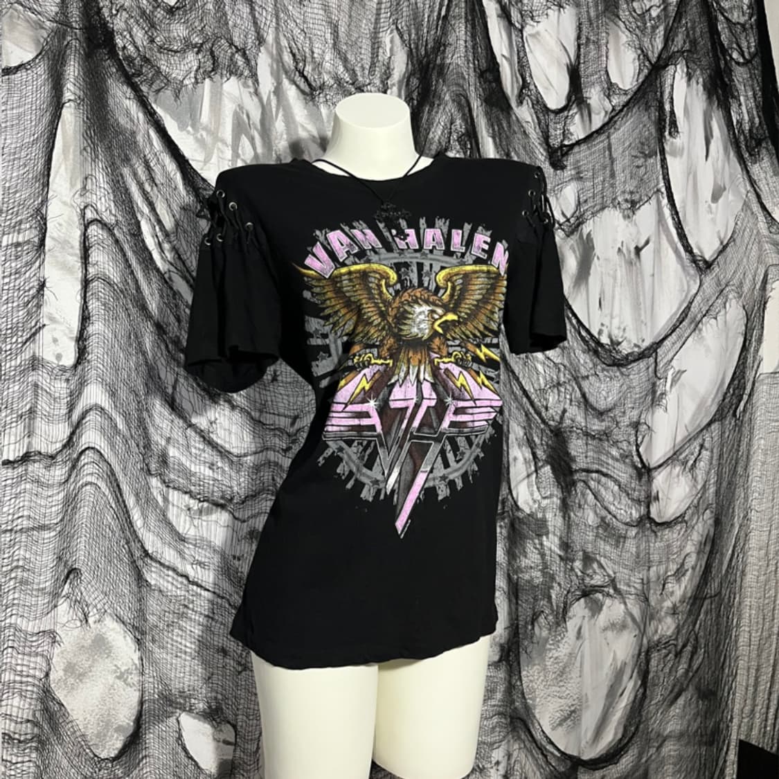 Van Halen eagle shoulder eyelet t-shirt 상품이미지4
