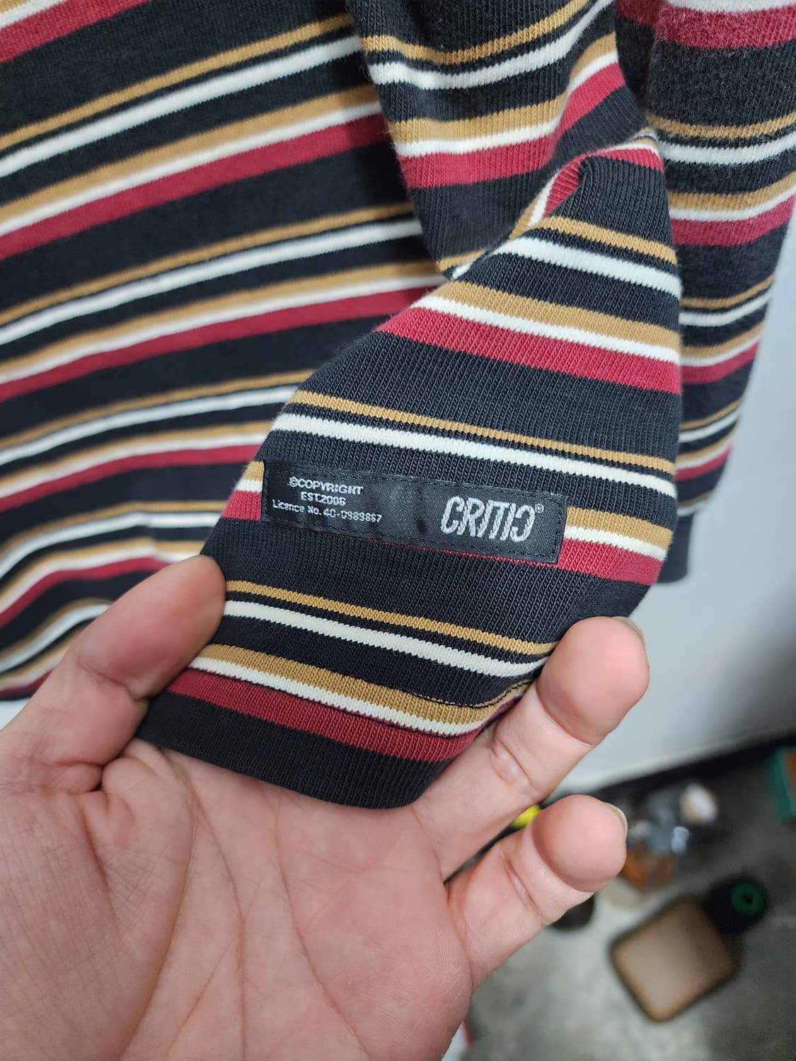 CRITIC 스트라이프 긴팔 티셔츠 상품이미지3