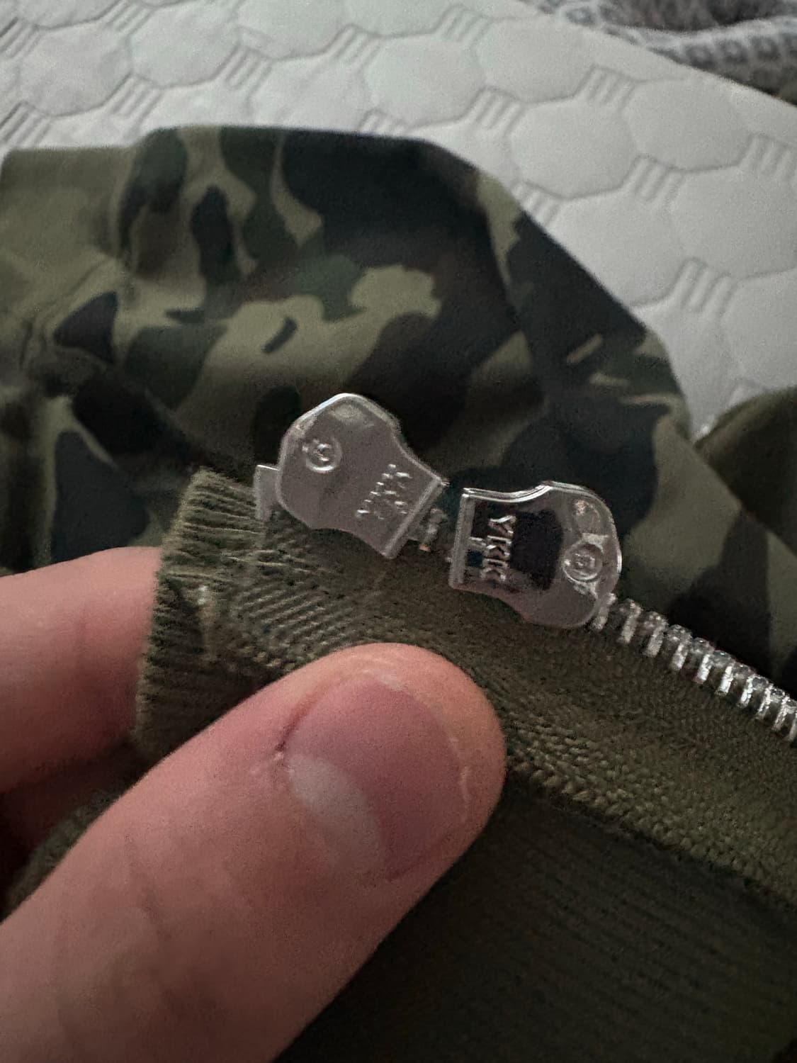 베이프 샤크후드 녹계 m 새상품 상품이미지6