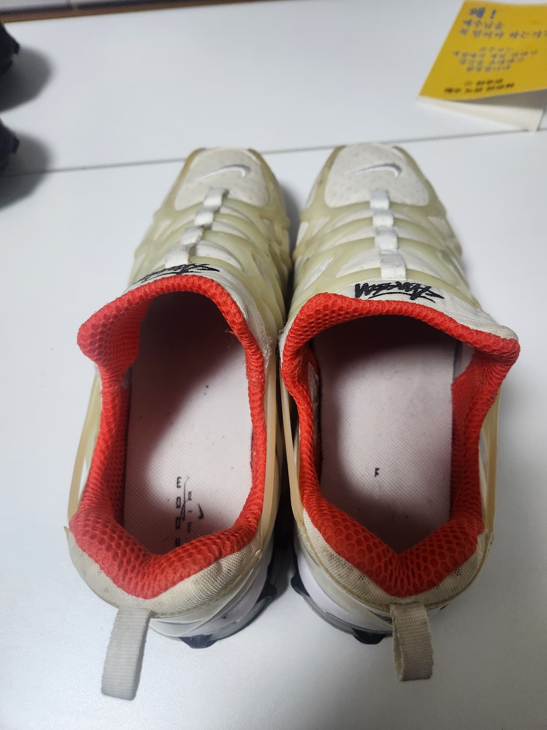 나이키 x 스투시 에어줌 스피리돈 쿠키니 상품이미지3