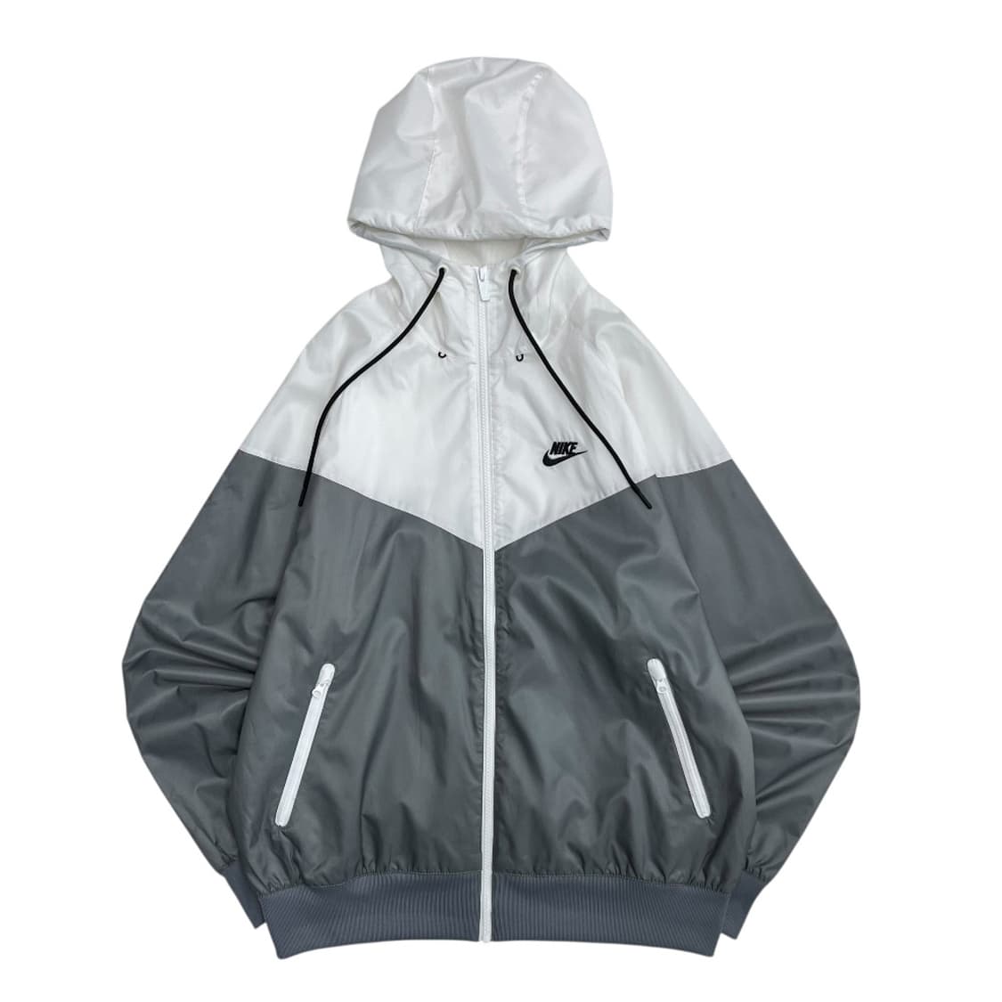 나이키 화이트배색 차콜 후드 바람막이 M 상품이미지2