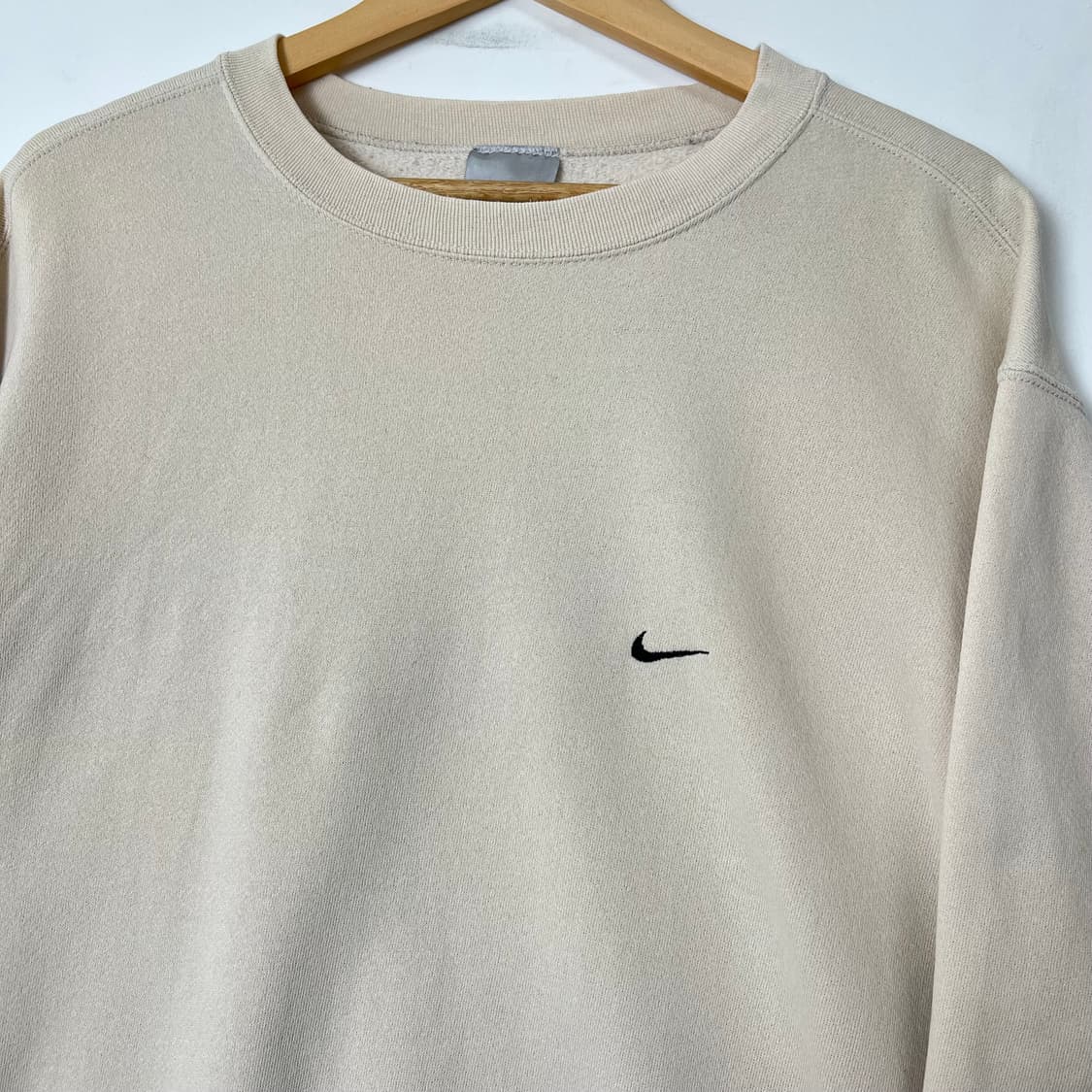 2000s NIKE 나이키 솔로스우시 아이보리 스웻셔츠 상품이미지3