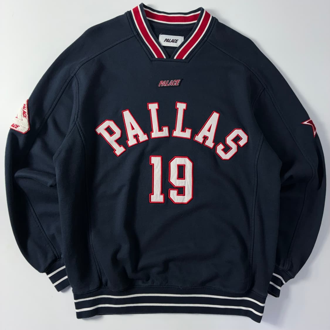 Pallas  팔라스 크루넥 네이비 19시즌 맨투맨  상품이미지2