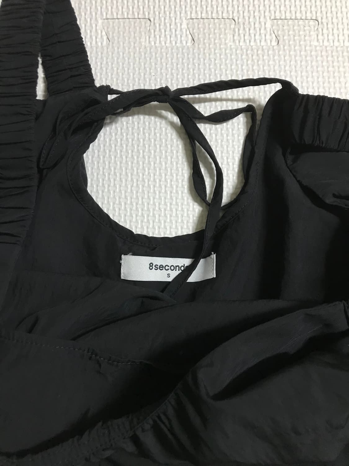 에잇세컨즈 나일론 셔링  미니원피스 상품이미지6