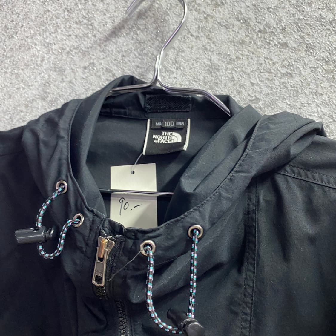 노스페이스 스트링 블랙 경량 후디드 바람막이 B4674 상품이미지3