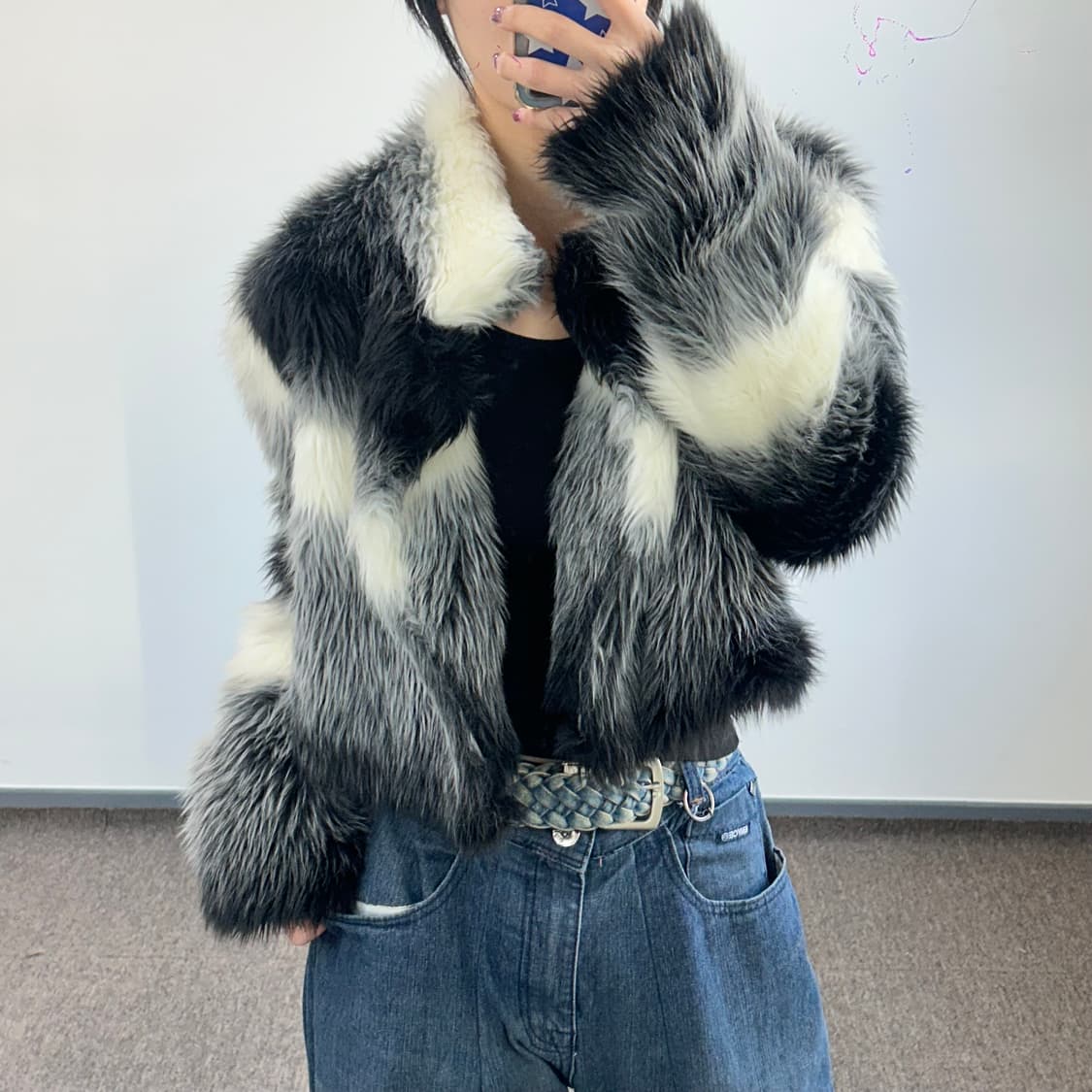 Vintage 블랙 아이보리 배색 크롭 인조퍼 자켓 상품이미지2