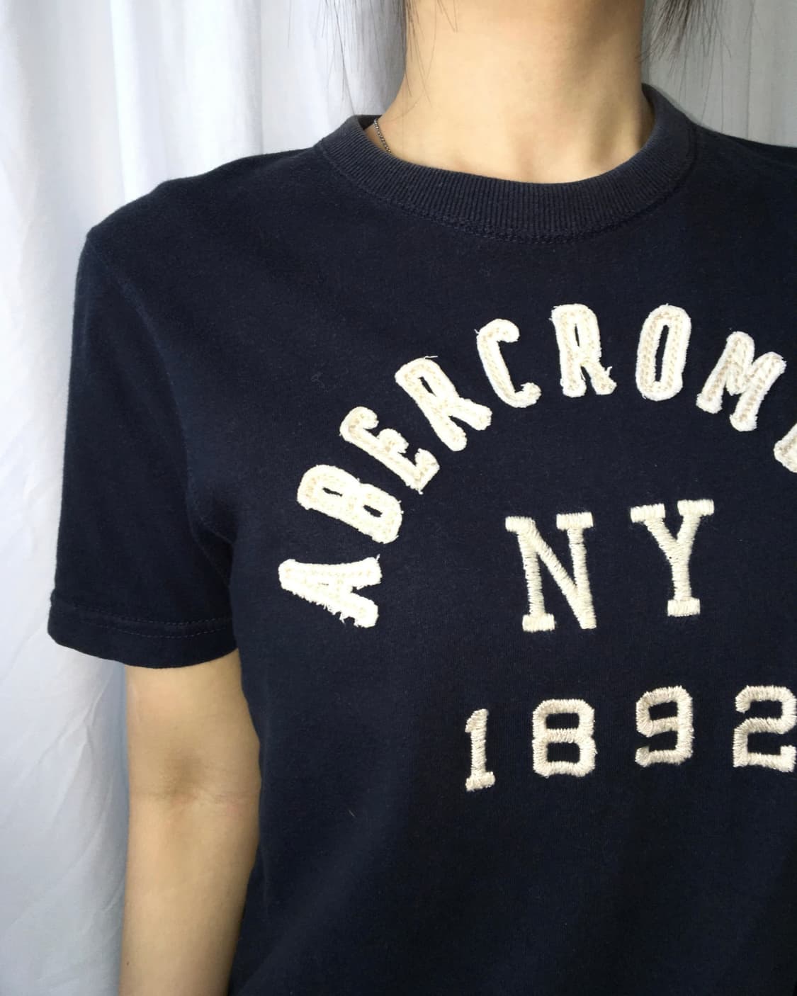 Abercrombie 네이비 티셔츠  상품이미지3