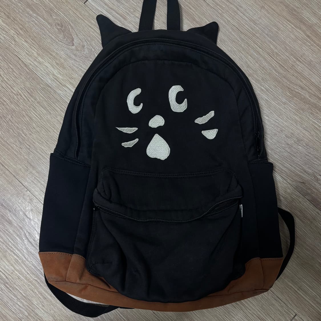 네넷 백팩 상품이미지1
