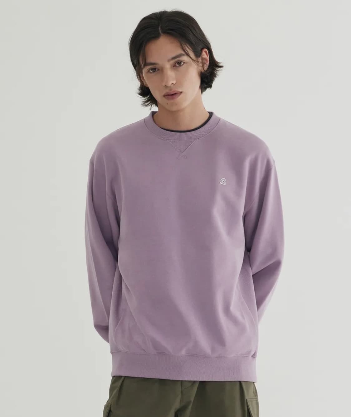 [새상품] L) 커버낫 시그니처 심볼 맨투맨 퍼플 상품이미지1