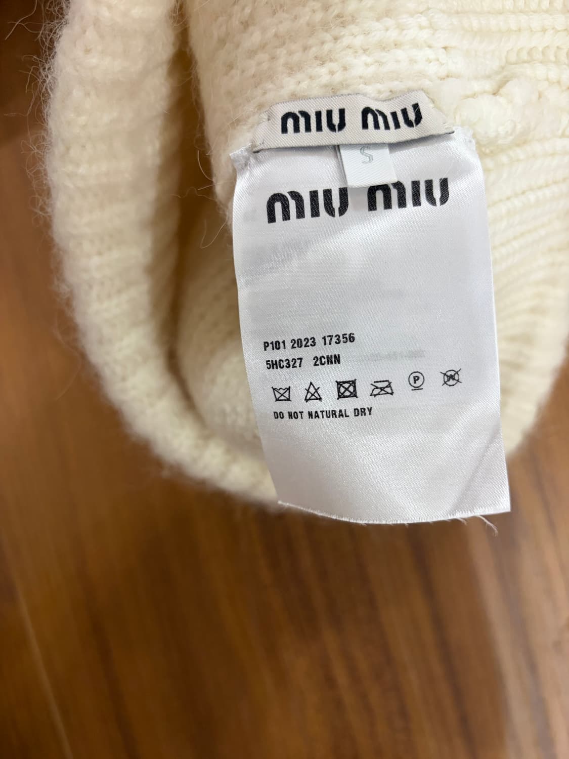 미우미우 비니 팝니다 상품이미지2