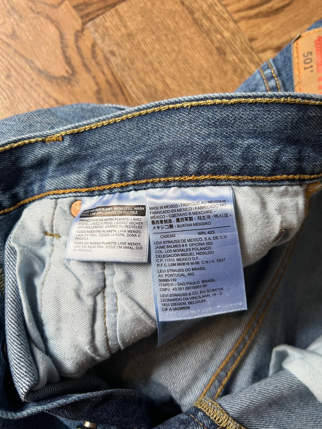 [33]리바이스 501 미디엄블루 스트레이트핏 데님 팬츠 상품이미지6