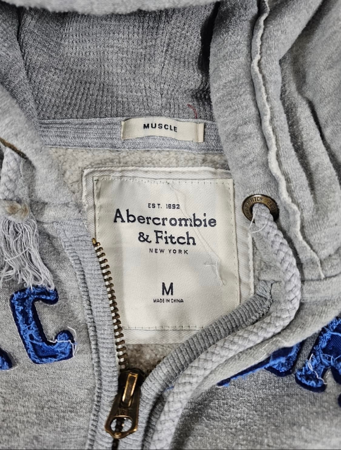 아베크롬비 후드티 M 상품이미지3
