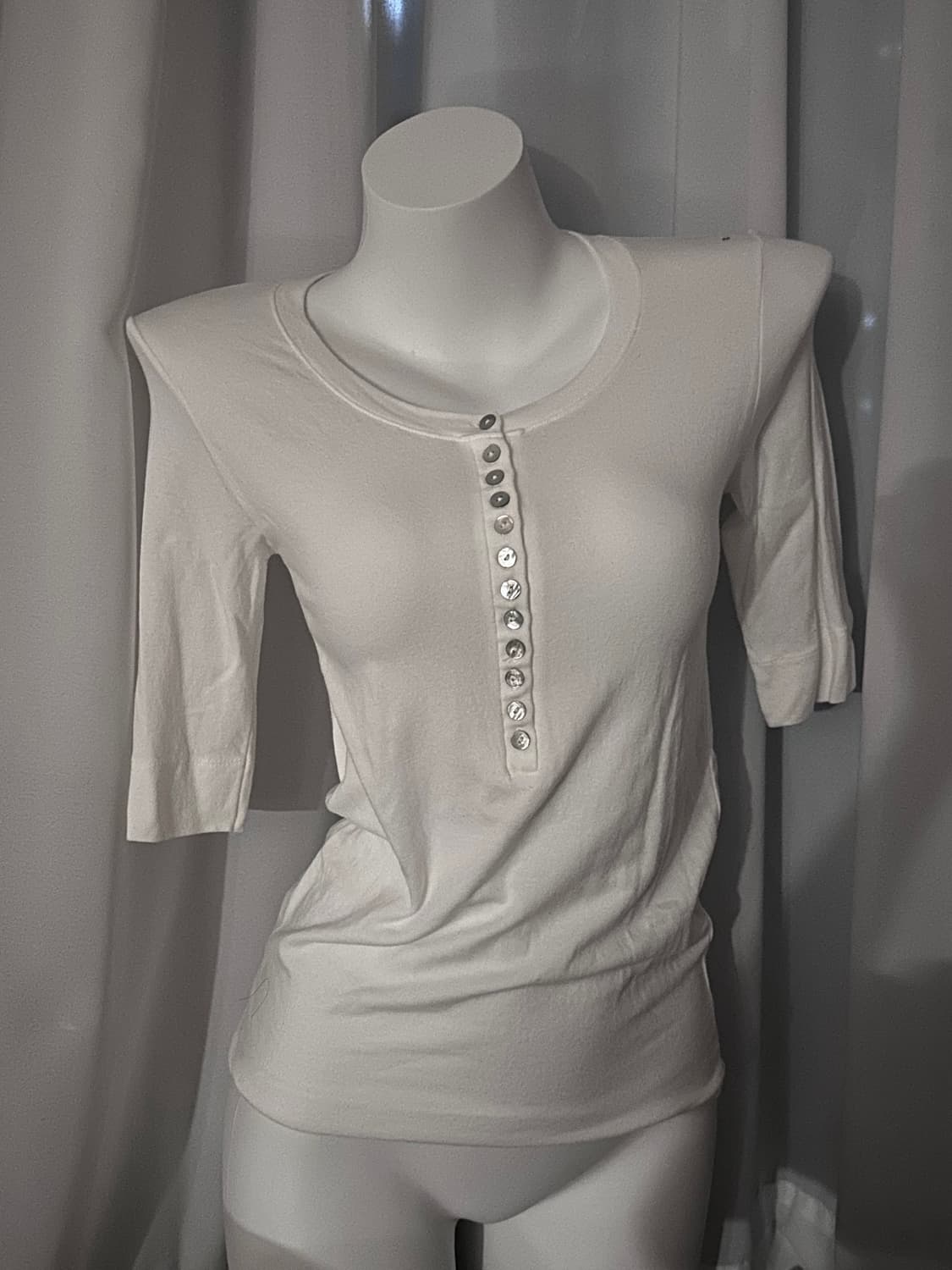 빈티지 오부 자개단추 티 상품이미지1