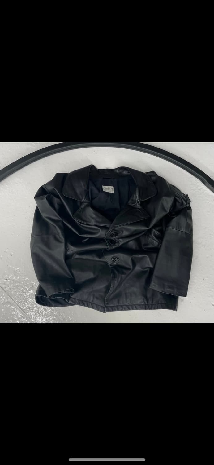 알마니 레더 펀칭 디테일 3버튼 블레이저 오버핏 상품이미지1