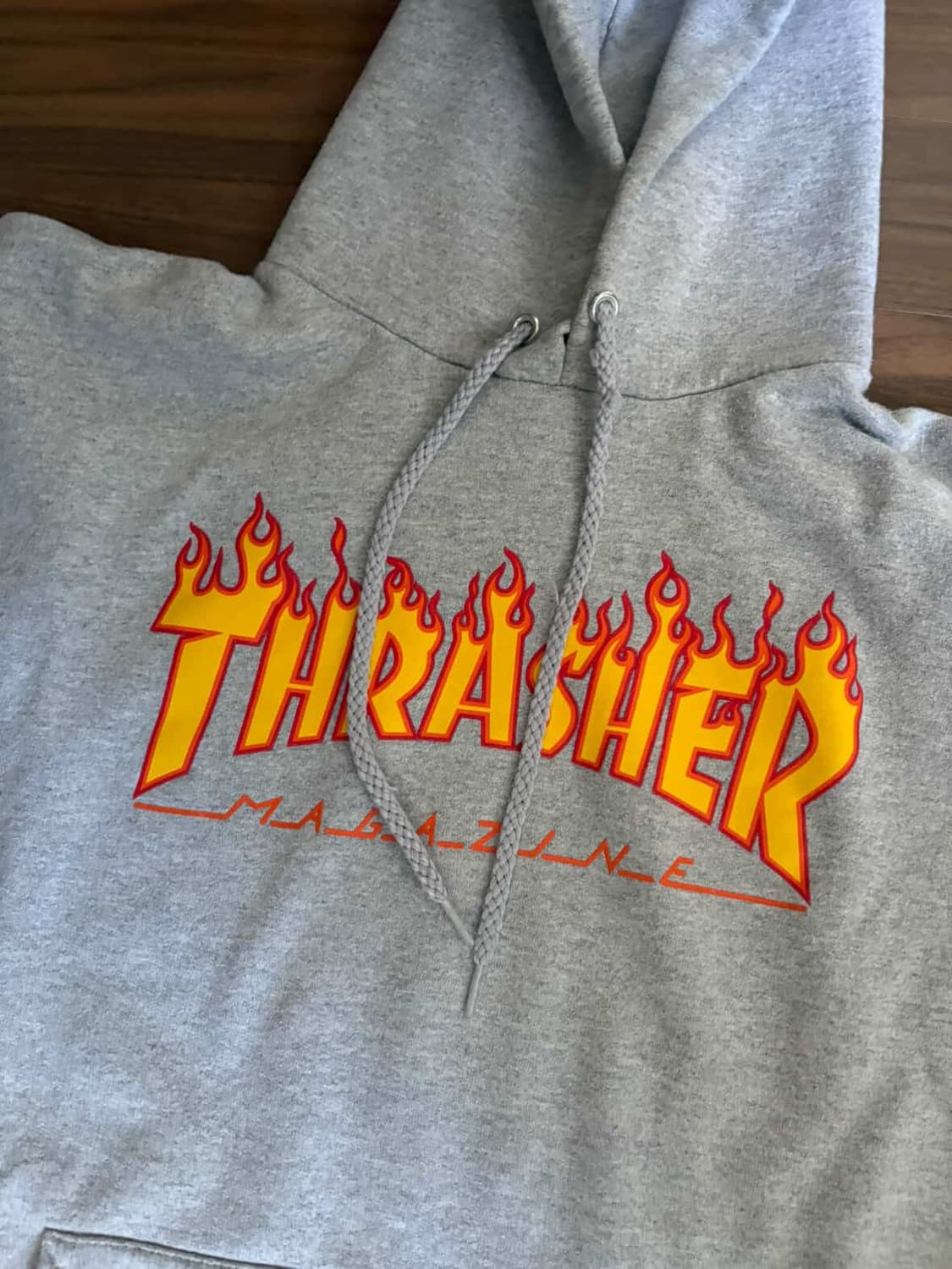 트래셔 플레임 로고 후드티 그레이 상품이미지1