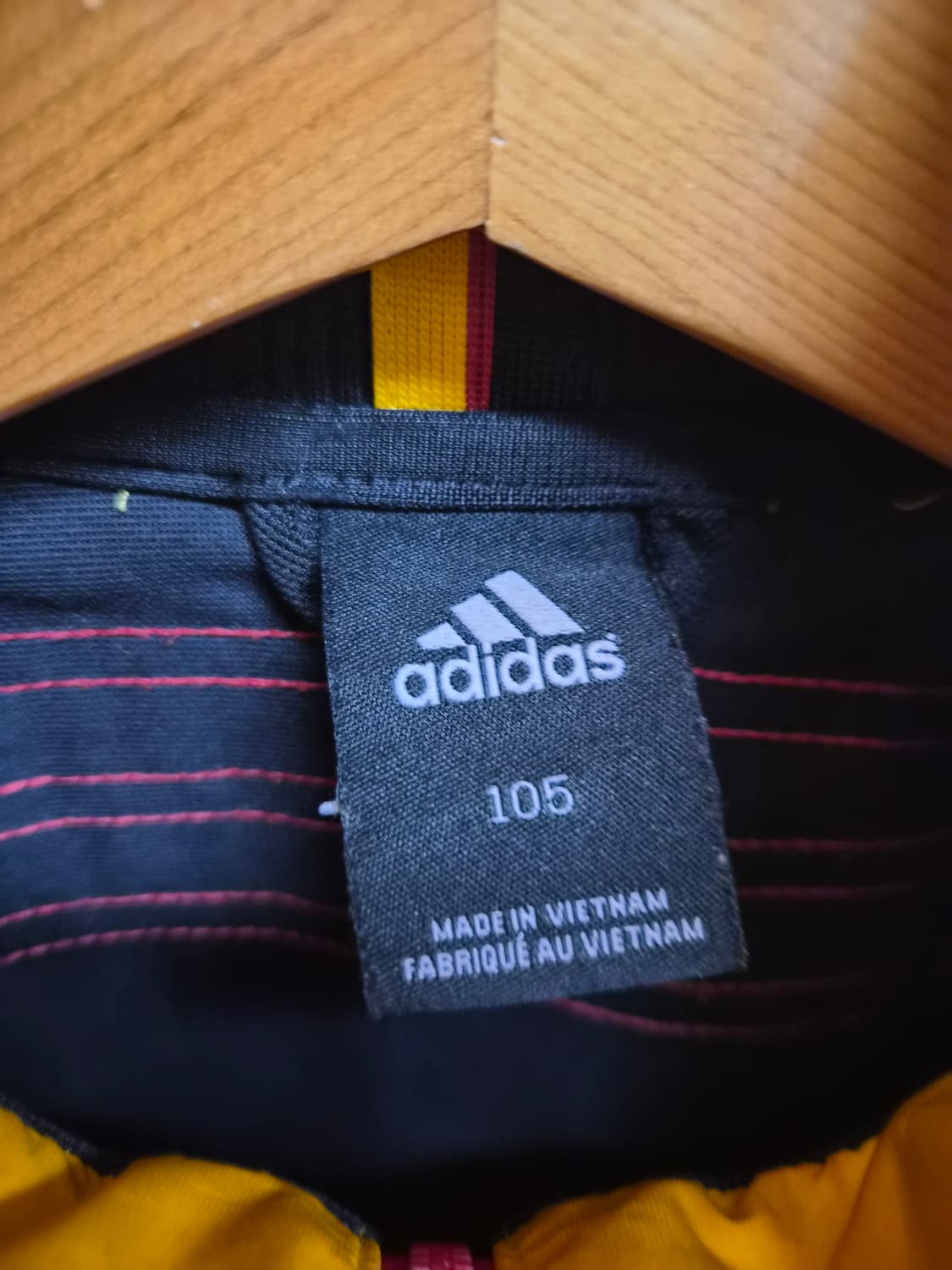 105) 아디다스 독일 축구 국가대표팀 트랙 자켓 팝니다 상품이미지3