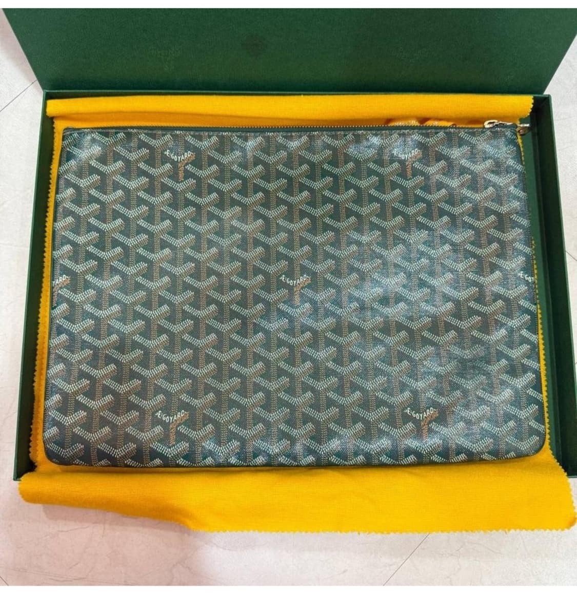 고야드 mgm 그린 클러치 상품이미지2