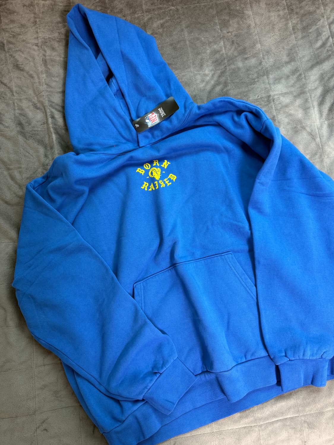 본앤레이즈드 NFL LA RAMS 메모리얼 후드(새상품) 상품이미지1