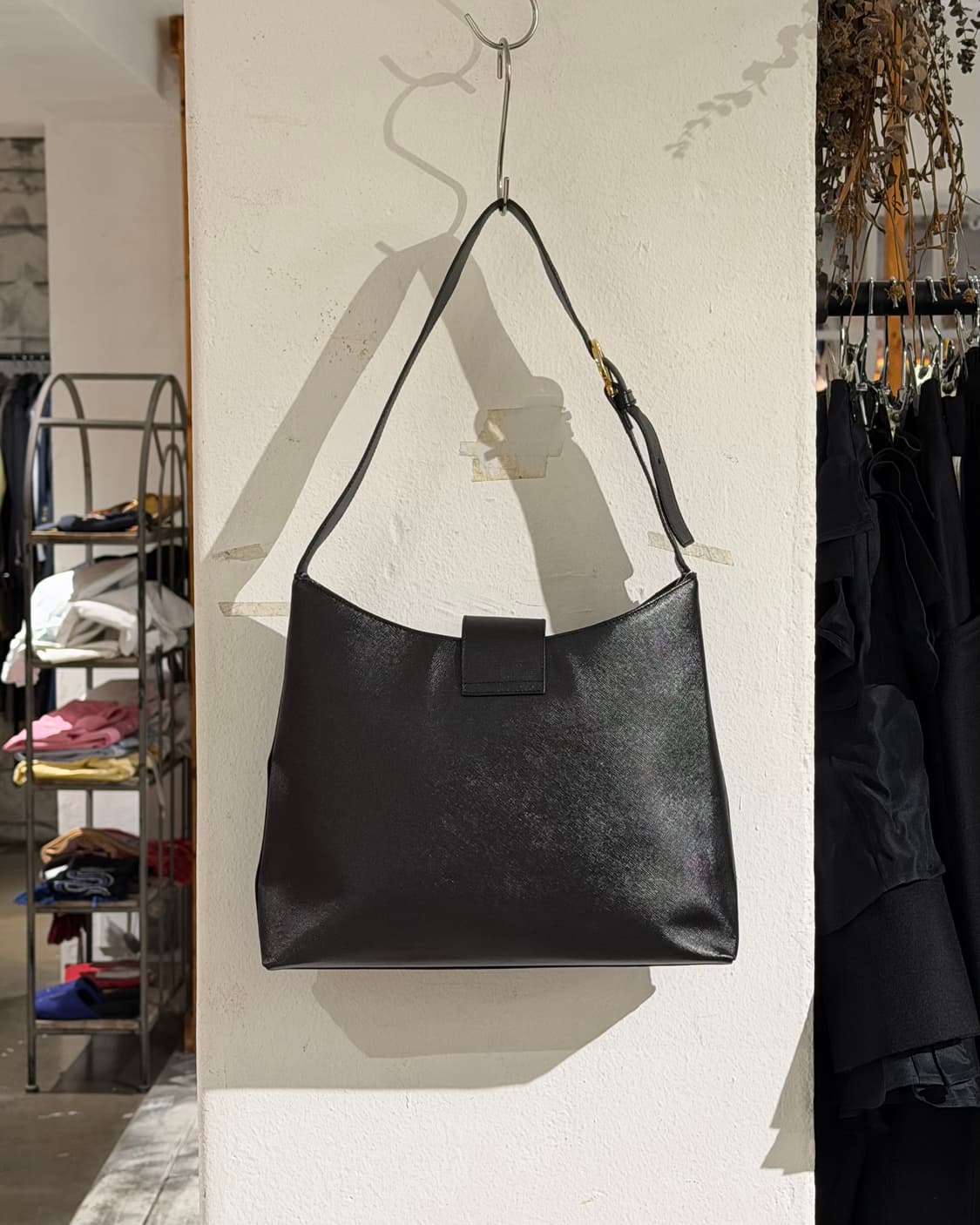 살바토레 페라가모 블랙 단치니 숄더백 상품이미지4