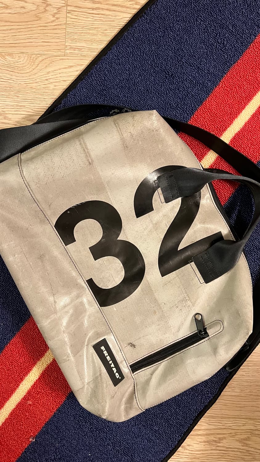 프라이탁 로이 흰검 회검 상품이미지1