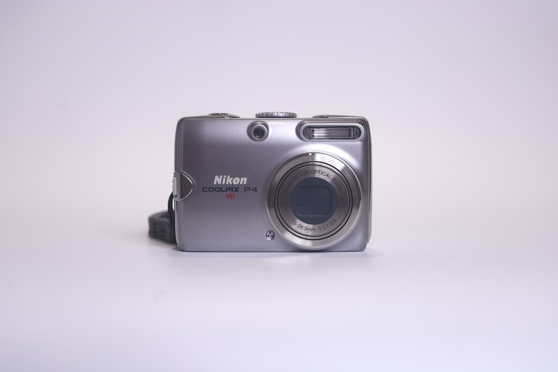 니콘 쿨픽스 P4 박스셋 상품이미지2