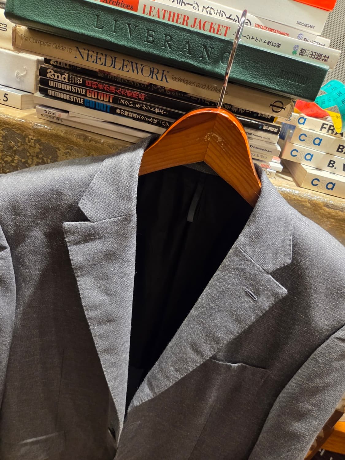 프랑스 메종 지방시 테일러드자켓 상품이미지4