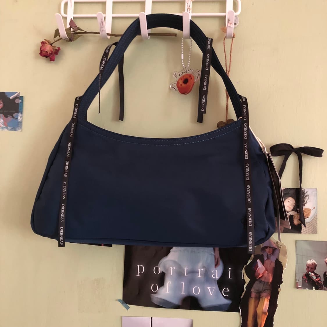 (새상품) 디어니스 리테 백 딥네이비 숄더백 상품이미지4