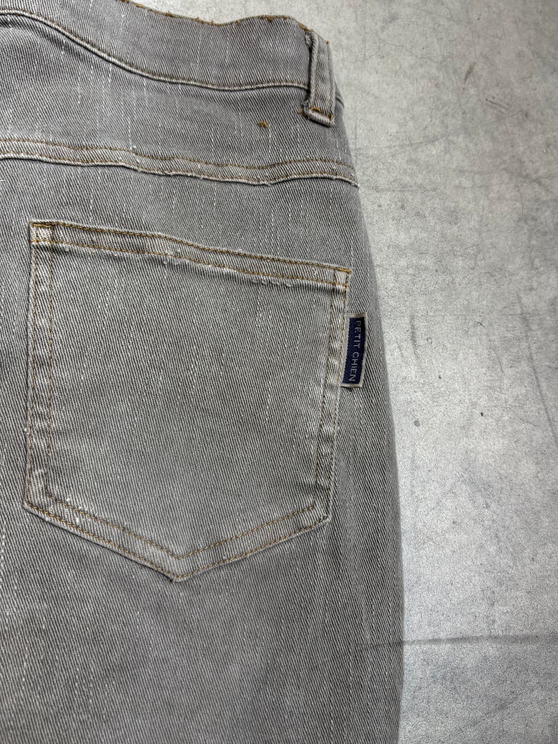 Petit chien 꽃 자수 부츠컷 흑청 데님팬츠 상품이미지8