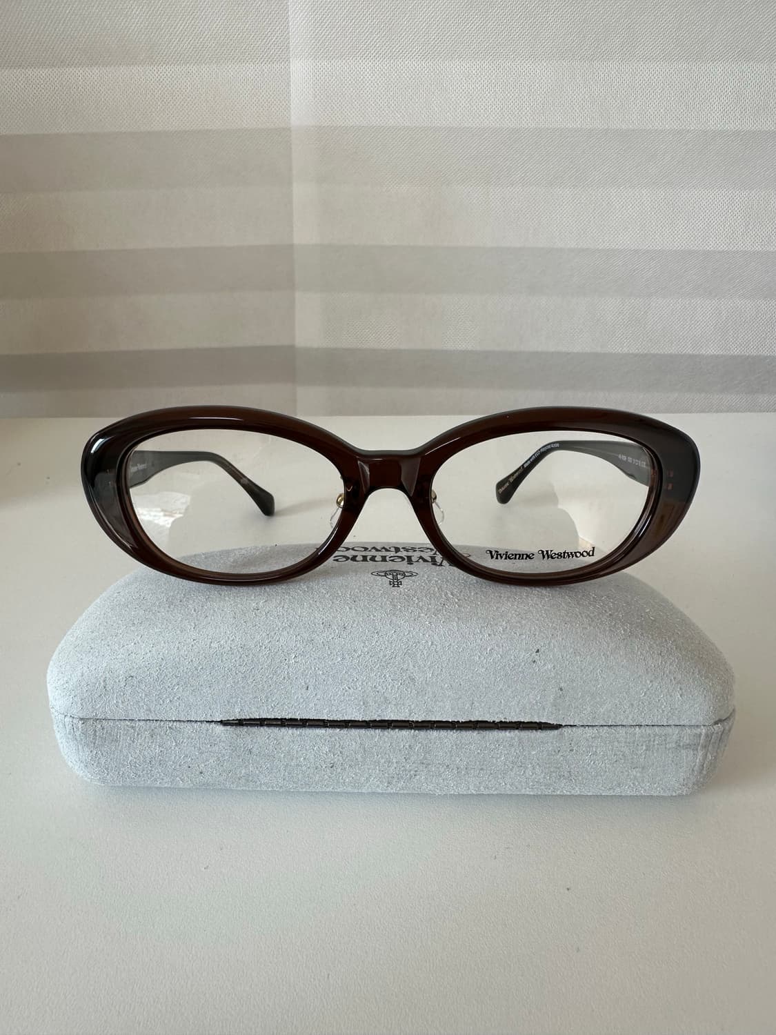 비비안웨스트우드 브라운 안경 상품이미지2