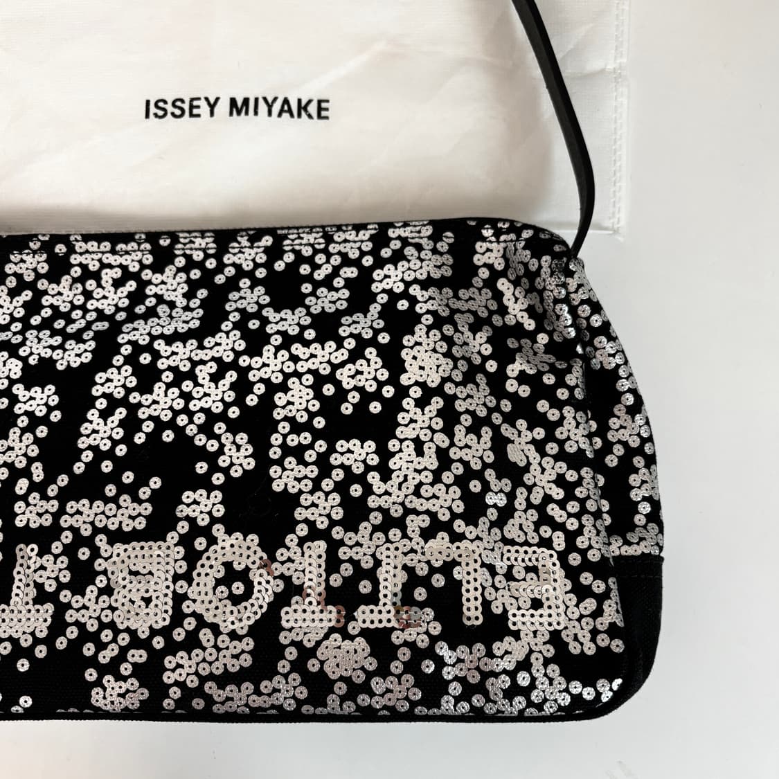 ISSEY MIYAKE 스팽글 숄더백 상품이미지3