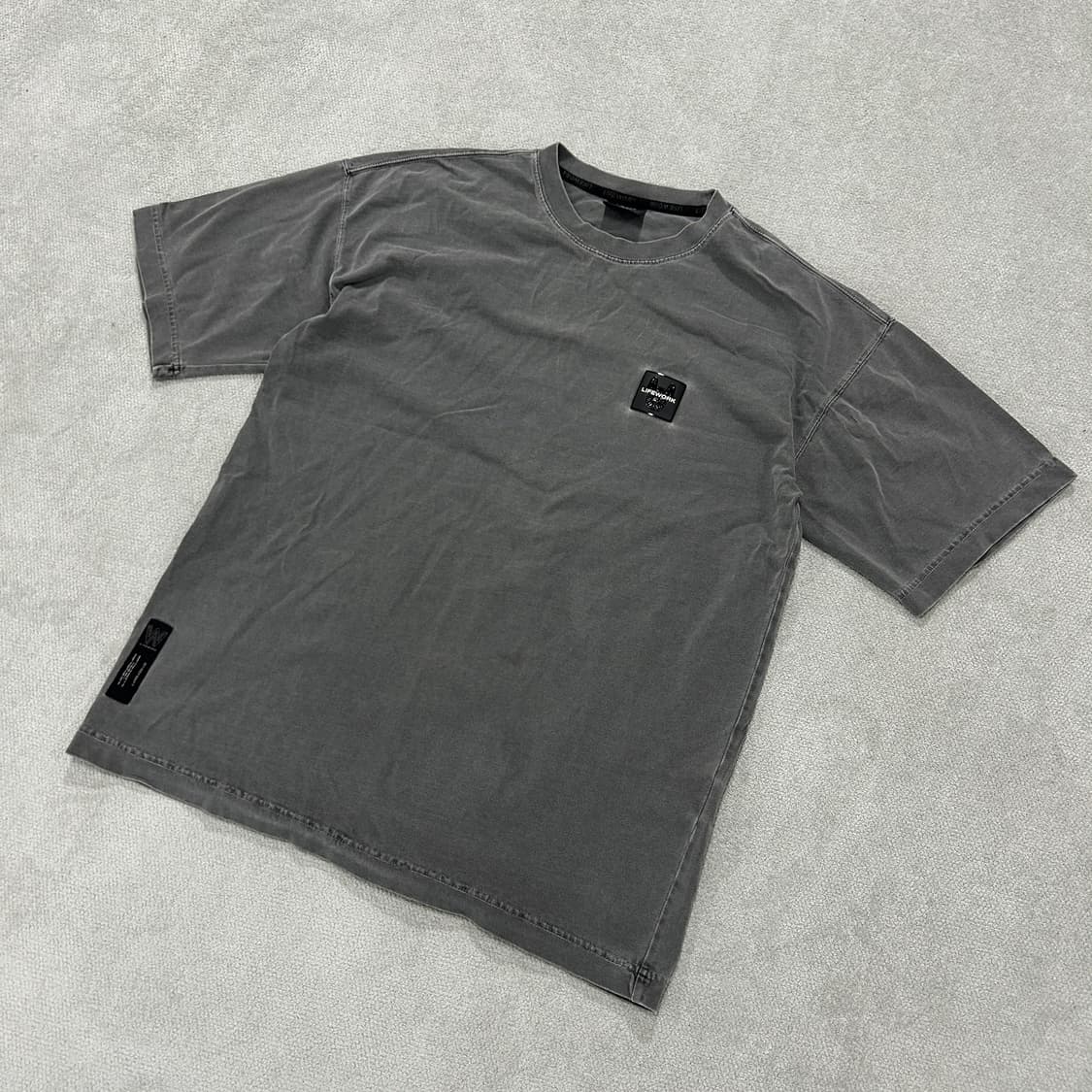 라이프워크 워싱 반팔 티셔츠 차콜 L 상품이미지1