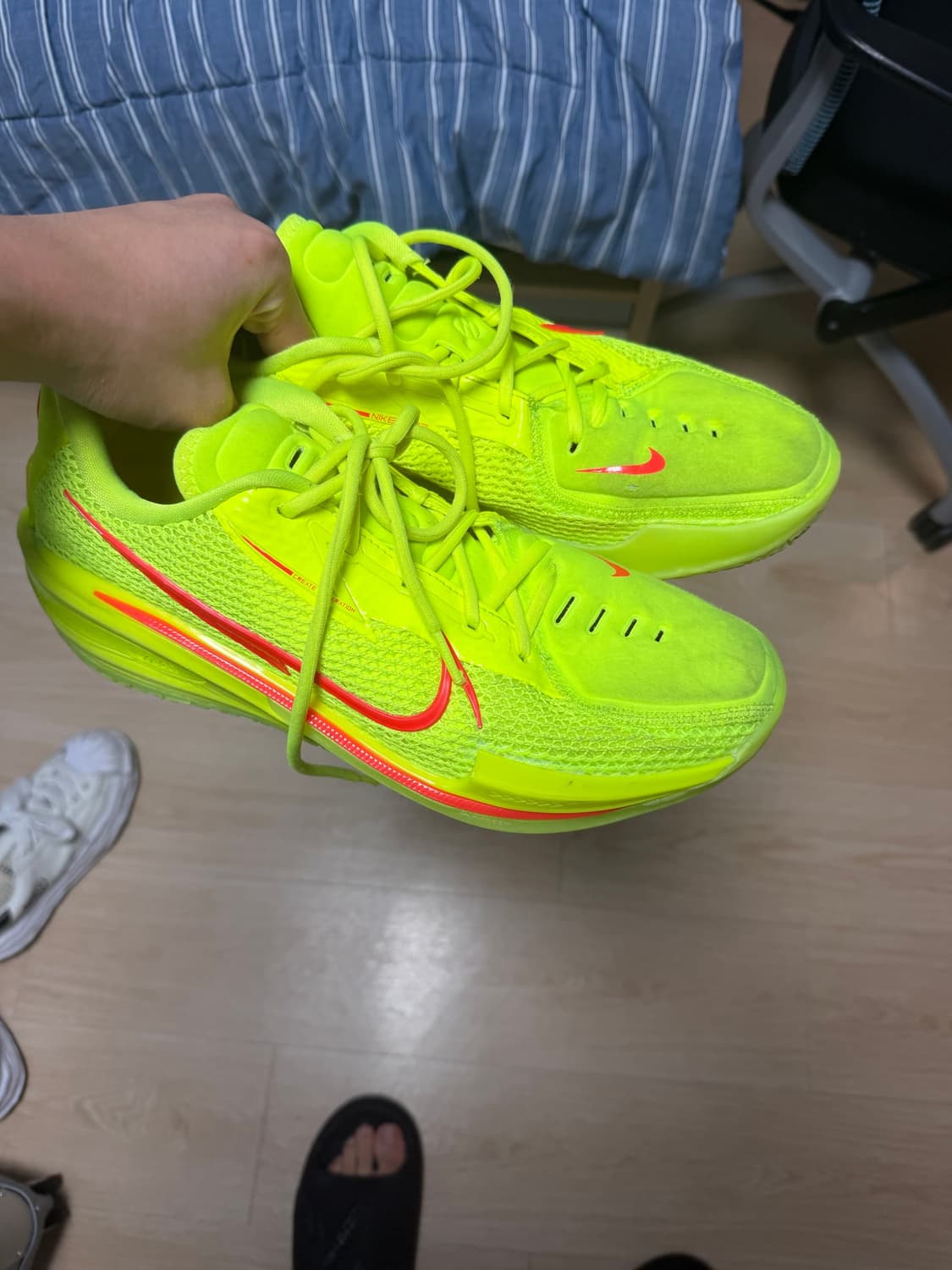 지티컷 1 EYBL 볼트 상품이미지1