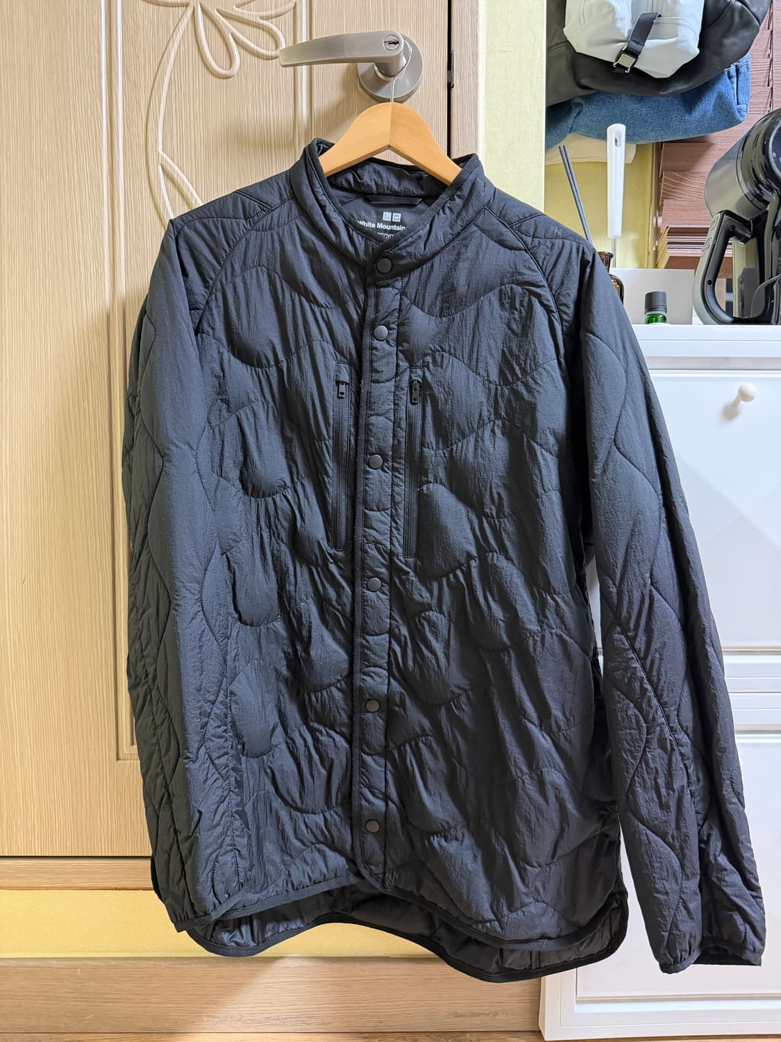 [XL] 유니클로 화이트마운티니어링 상품이미지1