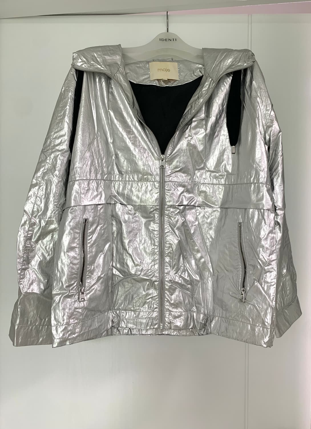 마쥬 maje 실버 후드 여성 바람막이 상품이미지1