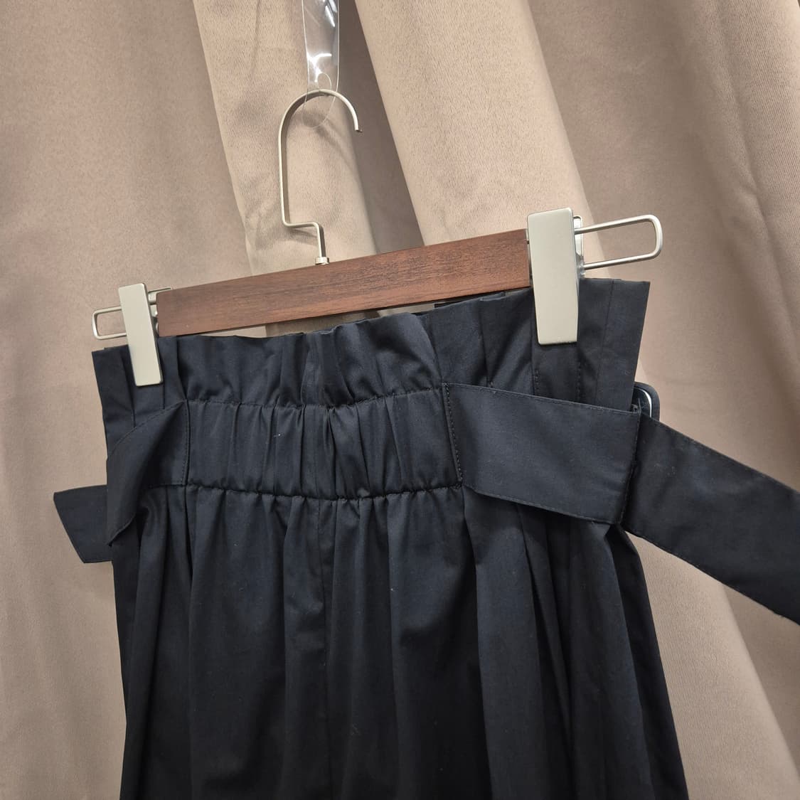 자라 벨티드 미디 스커트 XS 상품이미지4