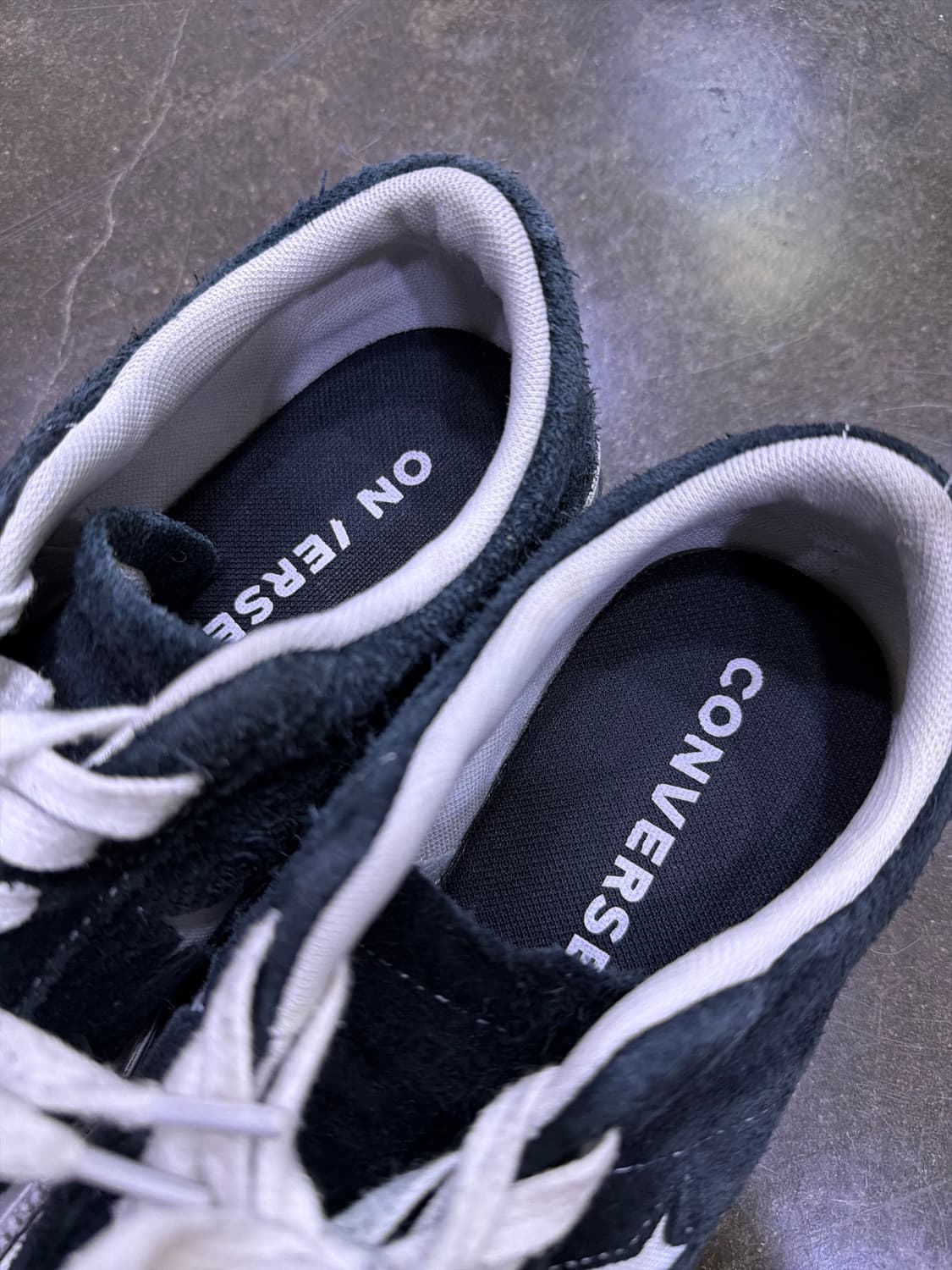 컨버스 원스타 로우 스웨이드 스니커즈 블랙 255 상품이미지5