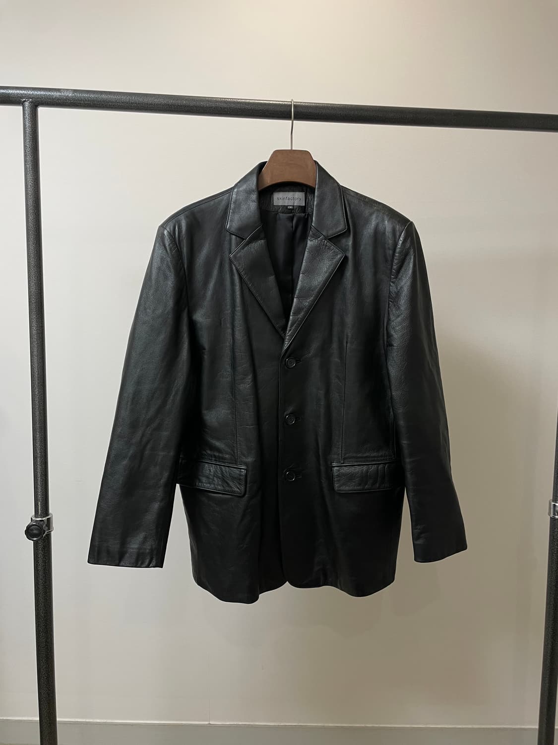 (100) Skinfactory 소가죽 3버튼 레더 자켓 상품이미지1