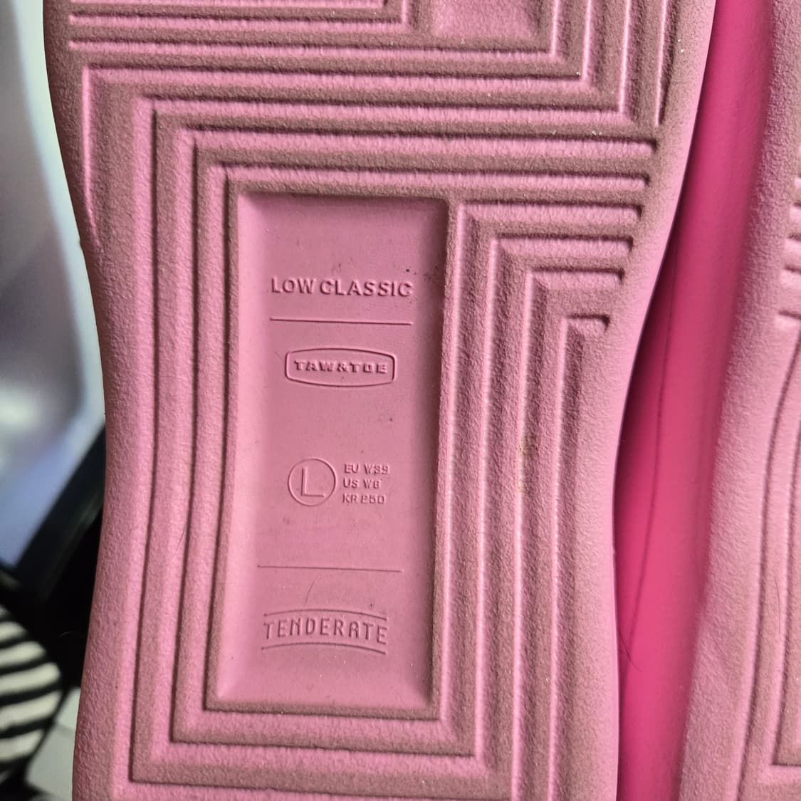 토앤토x로우클래식 플립플랍 제로비티 핑크 L사이즈 상품이미지4