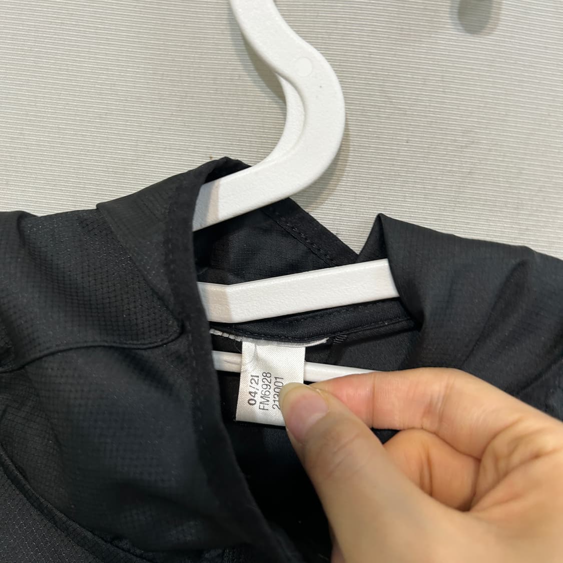 아디다스 러닝 21년도 삼선 프린팅 후드 바람막이 95 상품이미지2