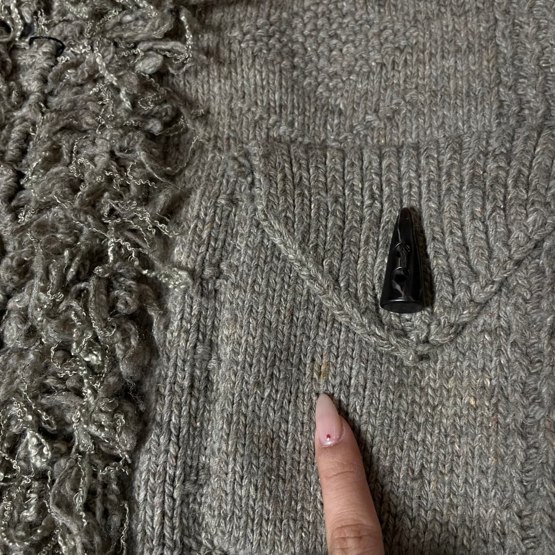 써스데이아일랜드 베이지 롱 투포켓 조끼 가디건 상품이미지5