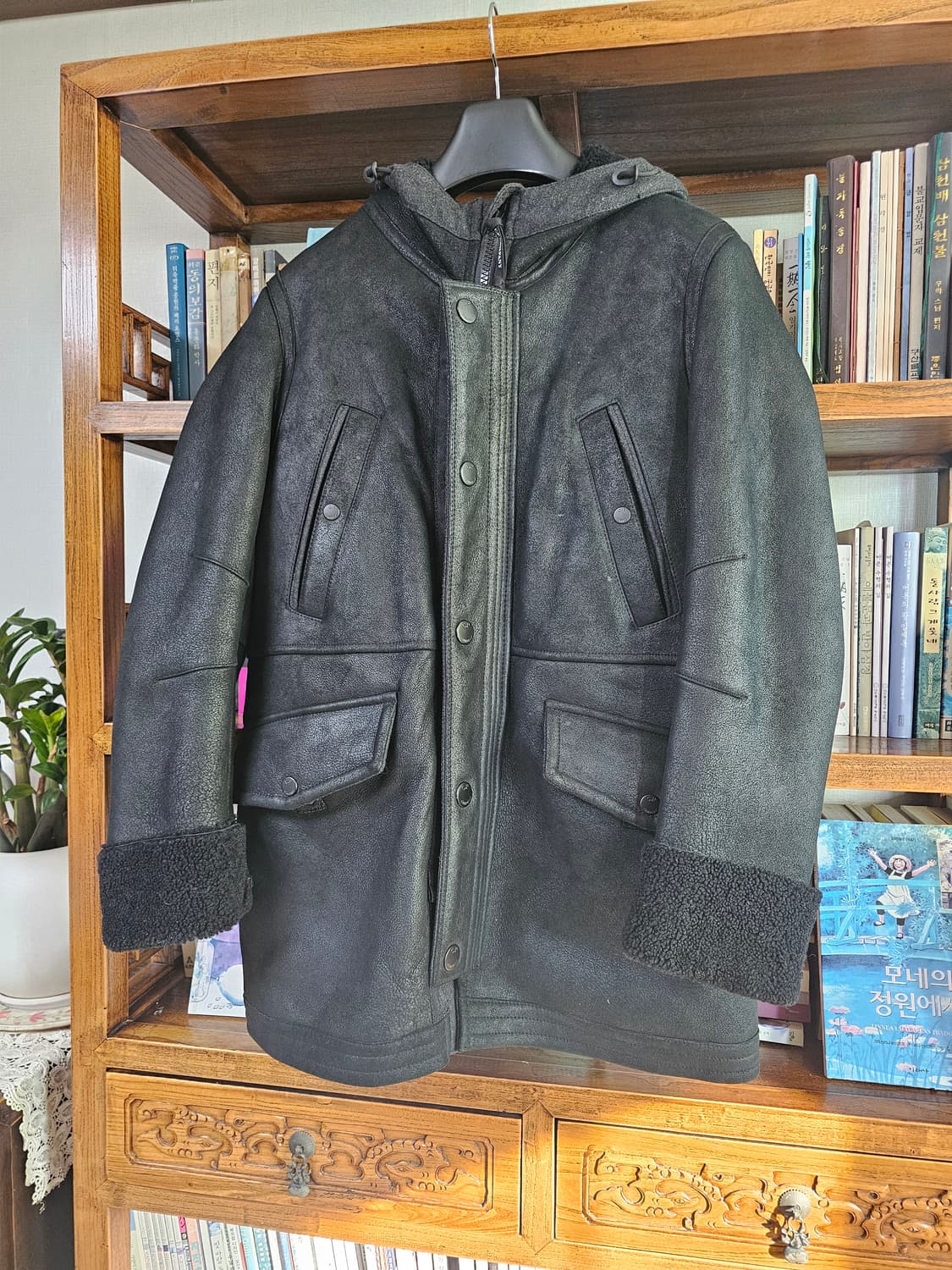 씨피 CP컴퍼니 무스탕 가죽 고글 자켓 팔아요 상품이미지2