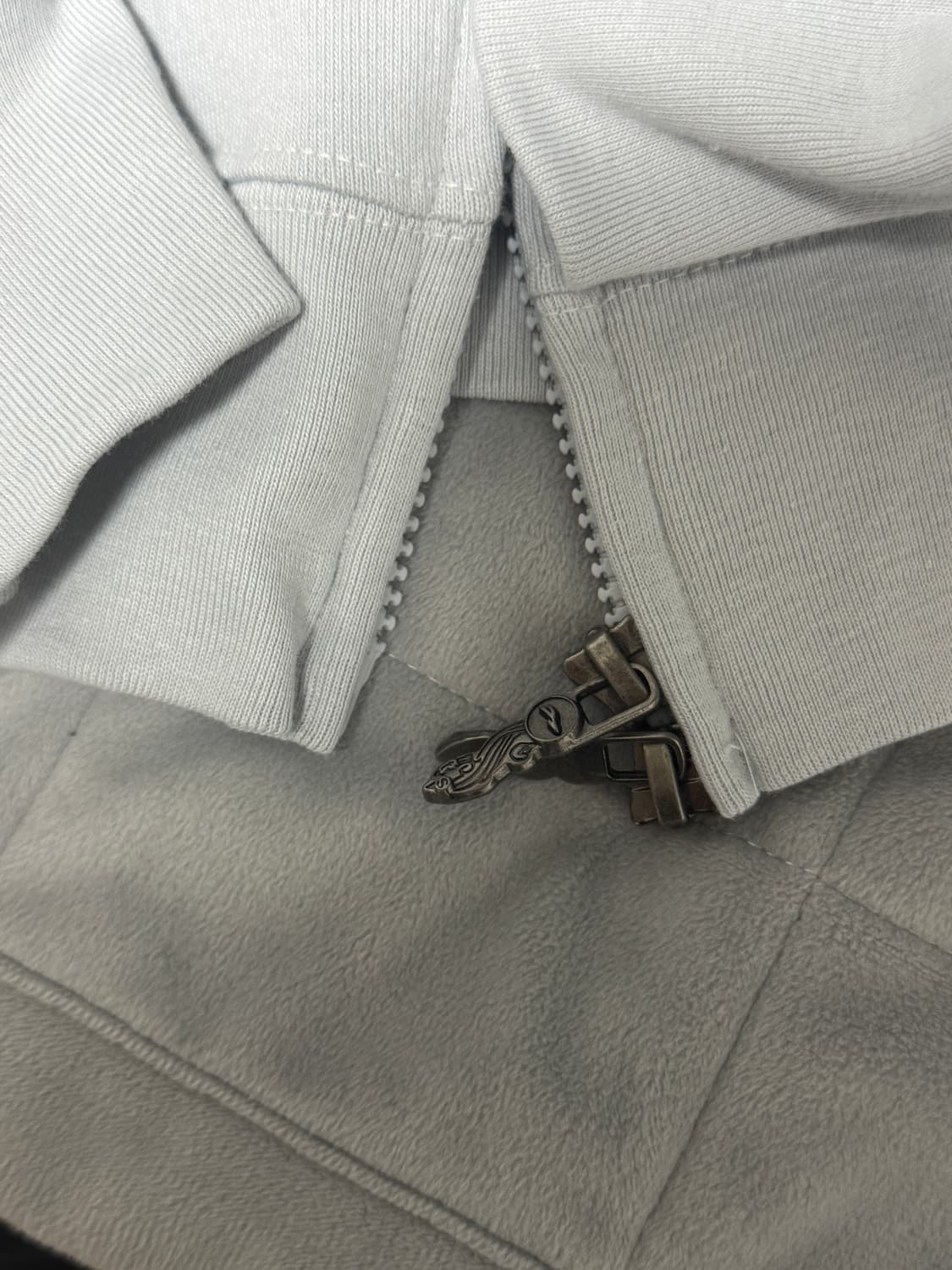 탄산마그네슘 후드집업 새상품 상품이미지3