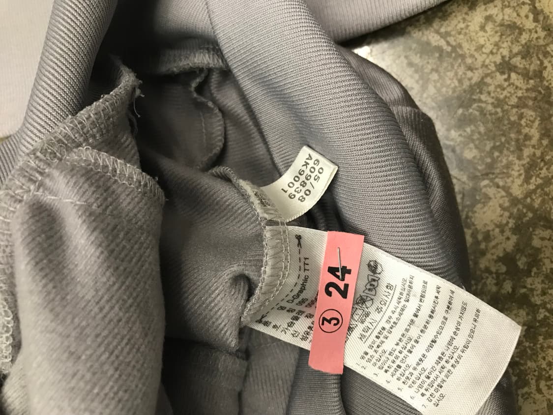 아디다스 그레이 백그래픽 져지 상품이미지8